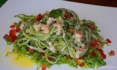 pasta verde con gambereti-1.jpg